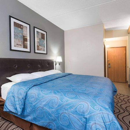 ซูเปอร์ 8 บาย วินด์แฮม มาร์ส - แครนเบอรี่ - พิตส์เบิร์ก แอเรีย Hotel แครนเบอรรี ทาวน์ชิป ภายนอก รูปภาพ